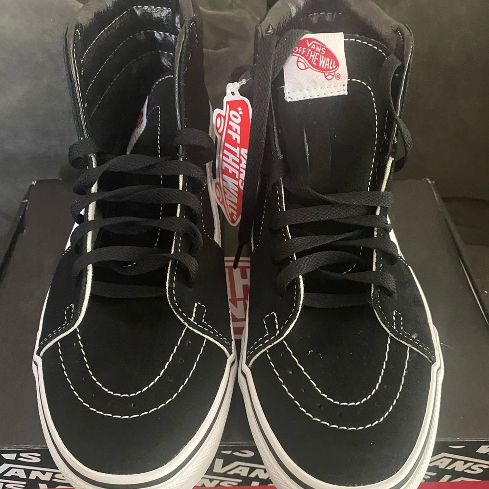 Vans High Tops Black and White Sk8-Hi